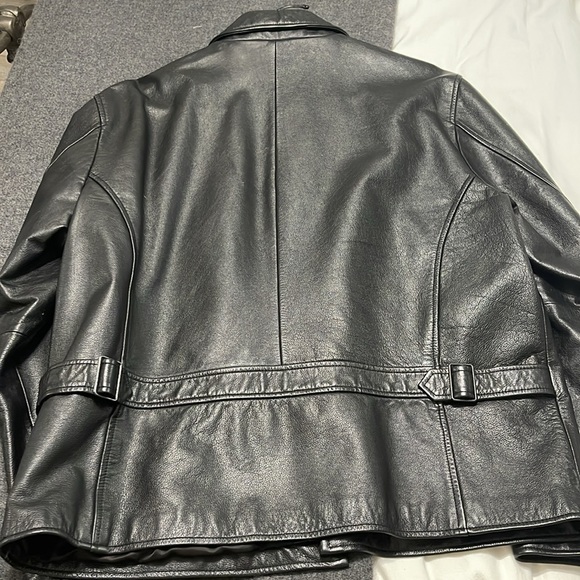 Mens leather jacket in PREFECT condition XL - Picture 5 of 5